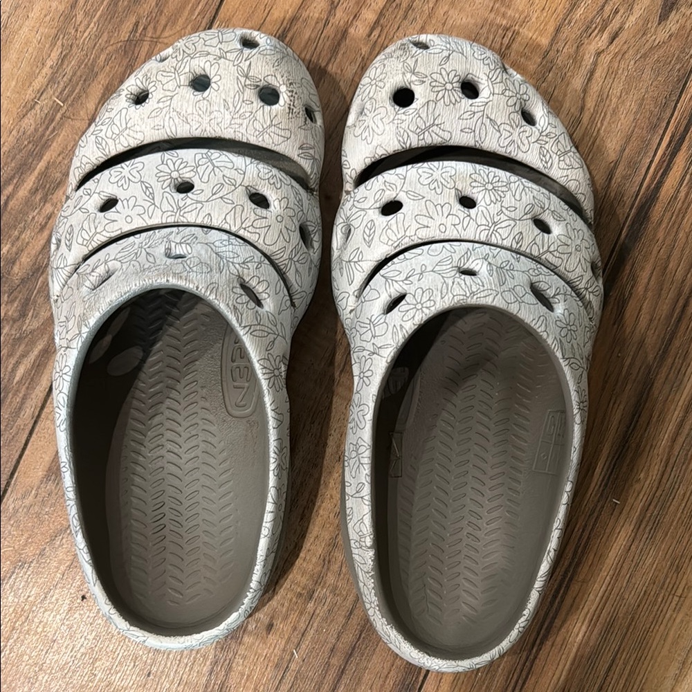 Keen shoes
